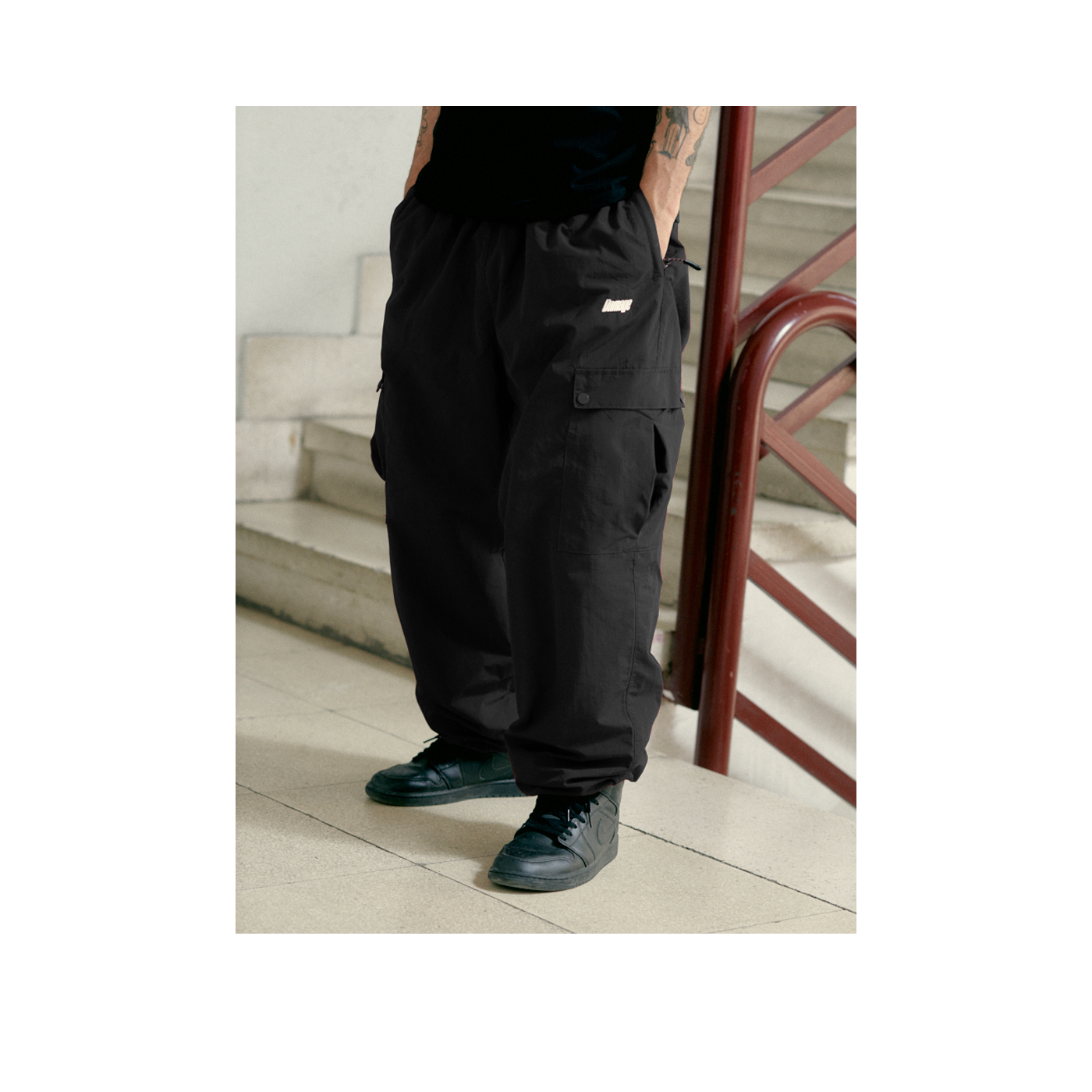 Cargotracks Black