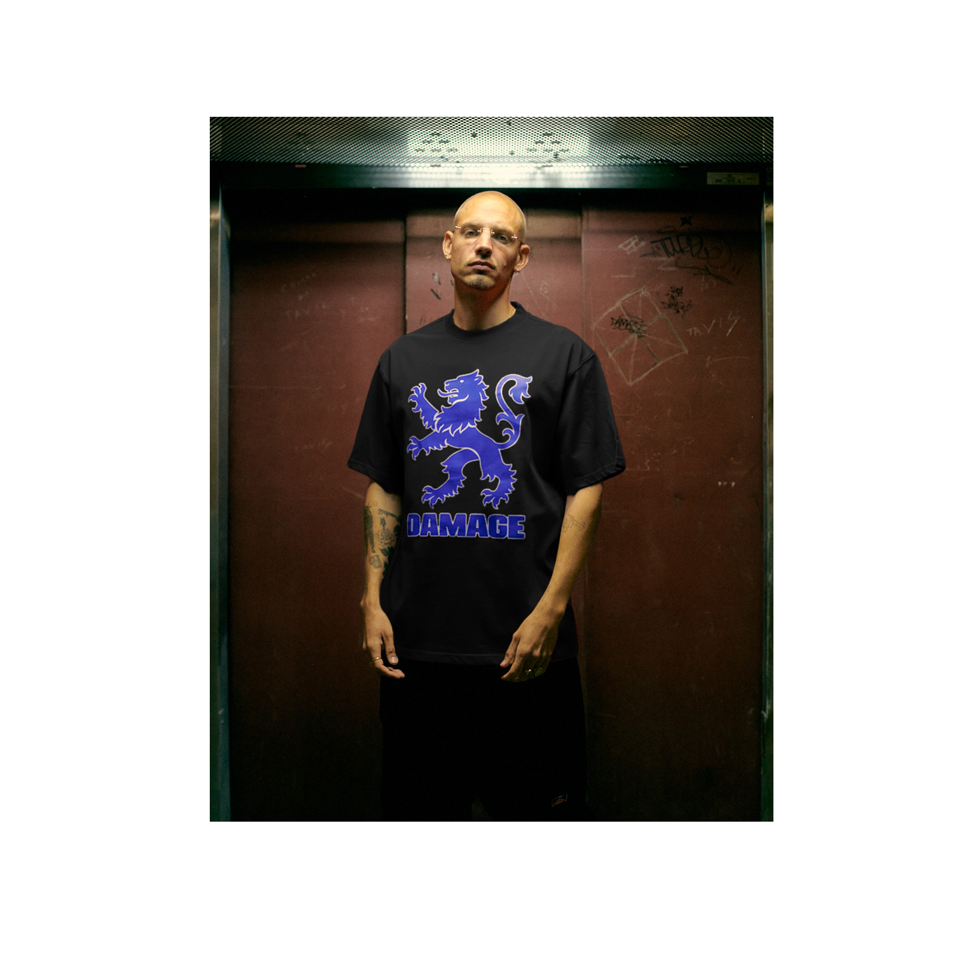 Heraldic Tee Black